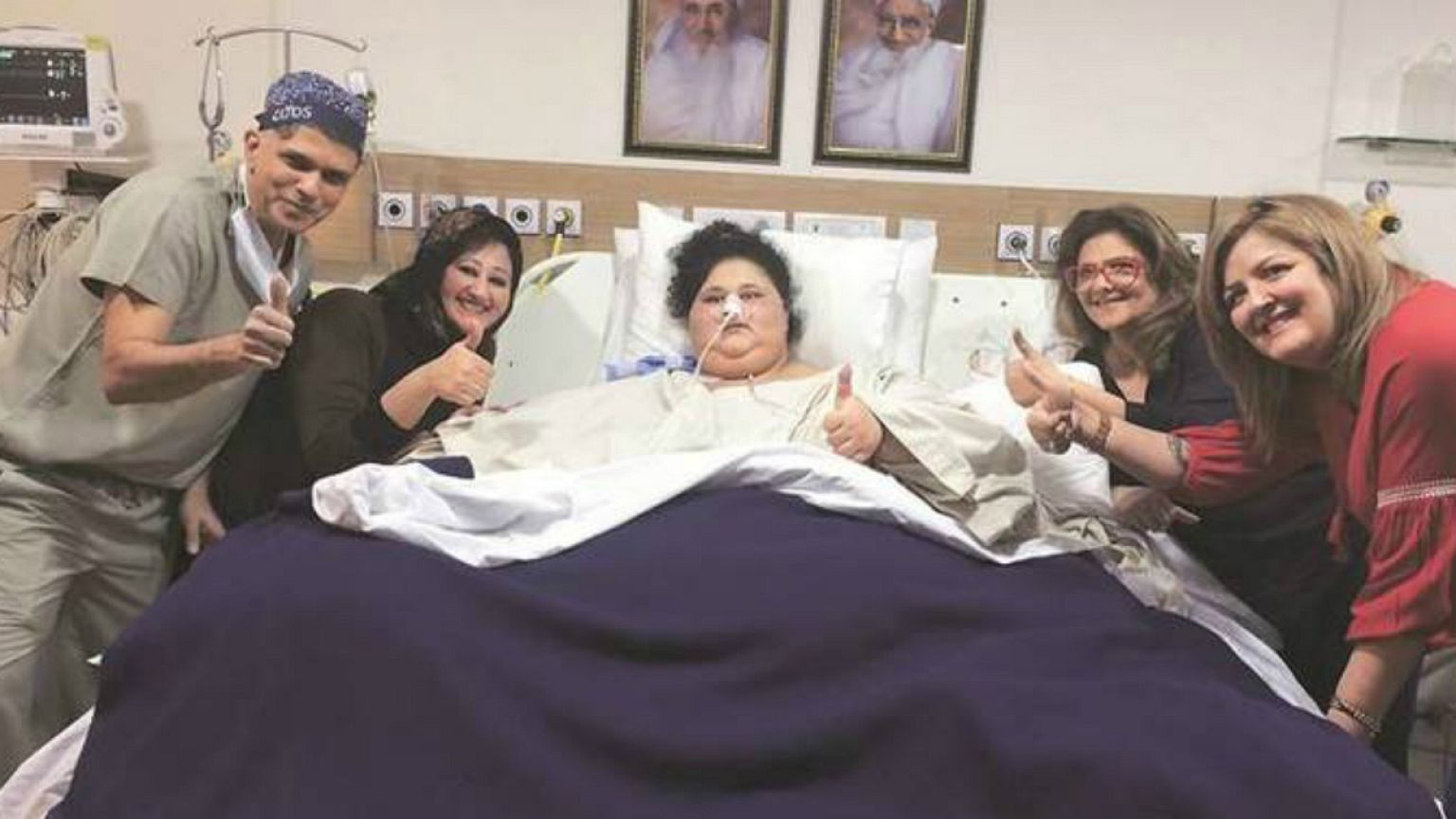 أسمن إمرأة في العالم المصرية "إيمان عبد العاطي" تبدأ رحلة علاجها في الهند