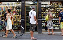 «Φρενάρουν» οι πωλήσεις λιανικής στην Ισπανία