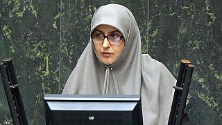 یک نماینده مجلس ایران: در تلاشیم قوانین ضد زن مجلس نهم را ملغی کنیم