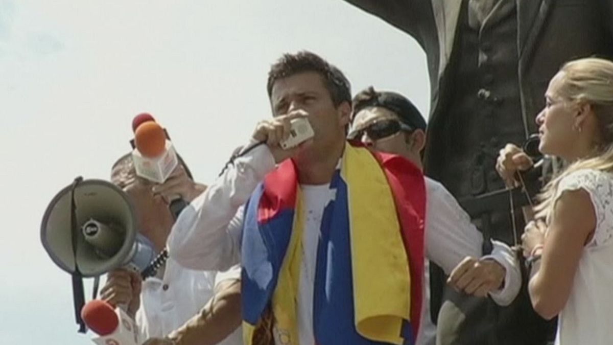 "Maduro'nun rehinesi" Leopoldo Lopez'in eşi euronews'e konuştu