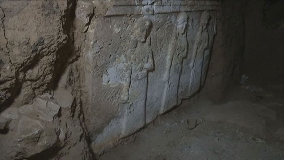 Tunnels under Mosul mosque show ISIL looted treasures