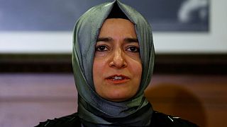 Türkische Ministerin verurteilt Niederlande: "Wir haben dort eine bittere Nacht verbracht"