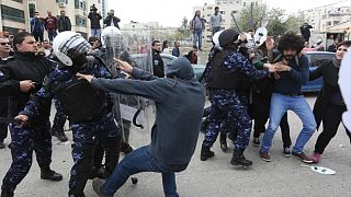يوم أسود في تاريخ الصحافة الفلسطينية بعد اعتداء الأمن الفلسطيني على صحافيين