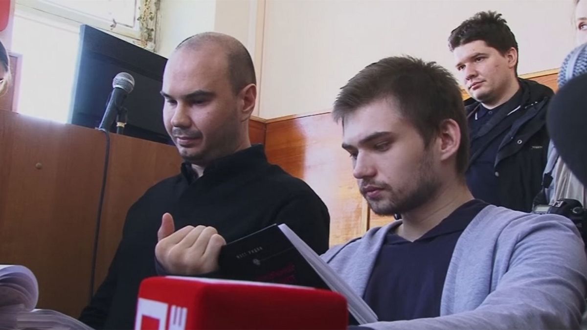 Блогер, ловивший покемонов в храме на Урале, не признает своей вины