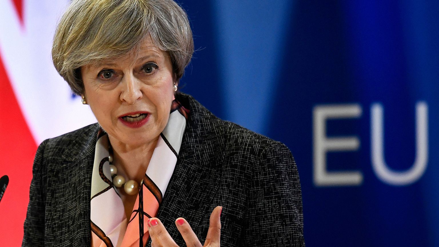 Theresa May interviene davanti al Parlamento sulla Brexit