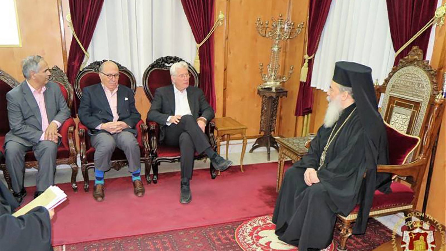 Με τον Ρίτσαρντ Γκιρ συναντήθηκε ο πατριάρχης Ιεροσολύμων