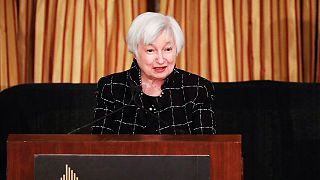 La Fed, reunida para subir de nuevo su tipo de interés por la mejora estadounidense