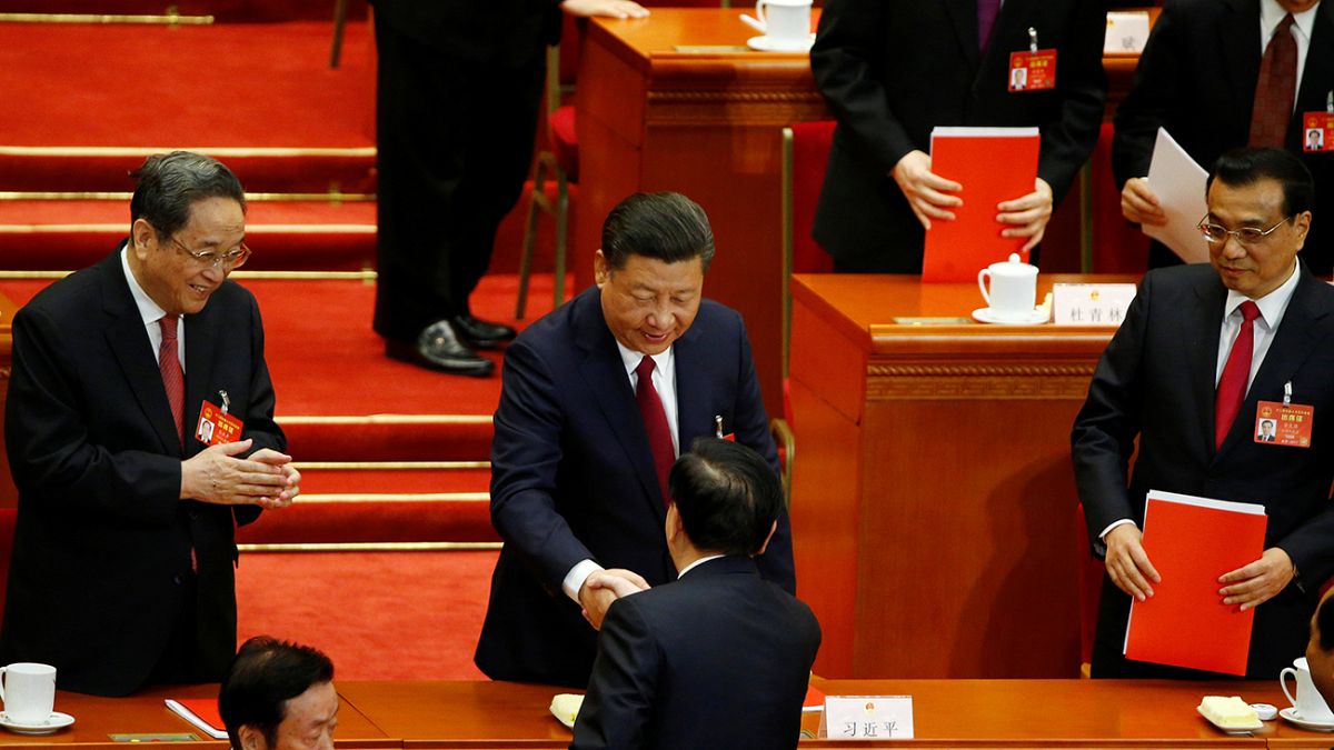 China: parlamento termina sessão anual reduzindo expectativas de crescimento da economia