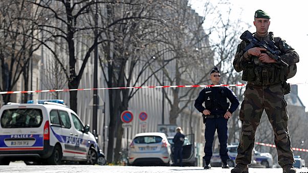 Briefbombe explodiert beim Weltwährungsfonds in Paris Briefbombe explodiert beim Weltwährungsfonds in Paris