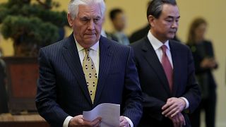 وزیر خارجه آمریکا در چین سطح تنش ها در شبه جزیره کره را «خطرناک» خواند