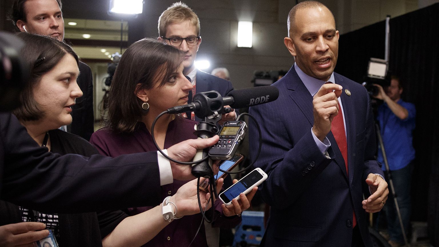 Image: Hakeem Jeffries