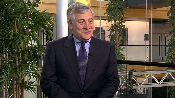 Αντόνιο Ταγιάνι: « Aνεργία, μετανάστευση, τρομοκρατία και Brexit είναι τα προβλήματα της Ε.Ε. » Αντόνιο Ταγιάνι: « Aνεργία, μετανάστευση, τρομοκρατία και Brexit είναι τα προβλήματα της Ε.Ε. »