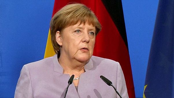 Merkel amenaza con prohibir todos los actos electorales turcos en Alemania Merkel amenaza con prohibir todos los actos electorales turcos en Alemania