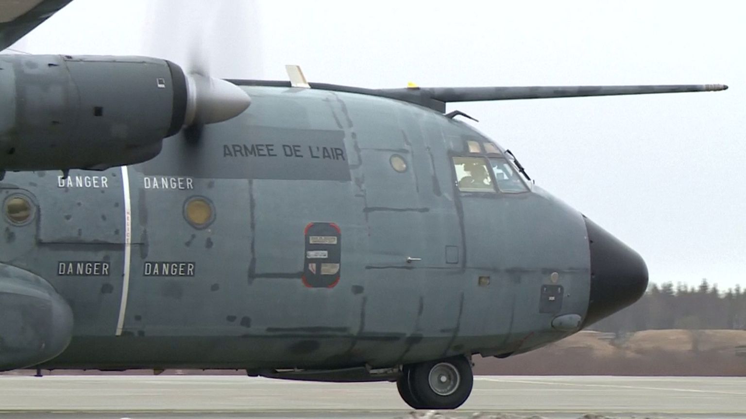 NATO troops arrive in Estonia to deter "Russian aggression"