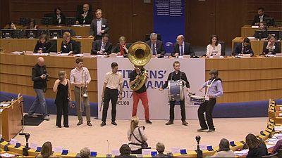 Música en el "Parlamento ciudadano" para celebrar el 60 aniversario del Tratado de Roma