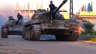 Síria: Combates intensificam-se na véspera da 5.ª ronda de negociações em Genebra