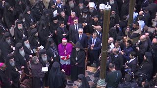 A Jérusalem, la structure abritant le tombeau du Christ, selon la tradition chrétienne, a été rénovée