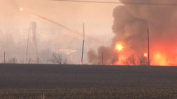 ¿Acto de sabotaje? La explosión de un depósito de municiones provoca la evacuación de 20.000 personas de la ciudad ucraniana de Balakleya ¿Acto de sabotaje? La explosión de un depósito de municiones provoca la evacuación de 20.000 personas de la ciudad ucraniana de Balakleya
