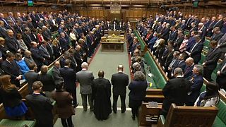 Omaggio del parlamento britannico alle vittime dell'agttaco di Westminster