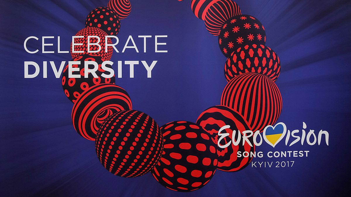 Πρωτοφανές: Η EBU προτείνει να τραγουδίσει δορυφορικά η Ρωσίδα ερμηνεύτρια της Eurovision