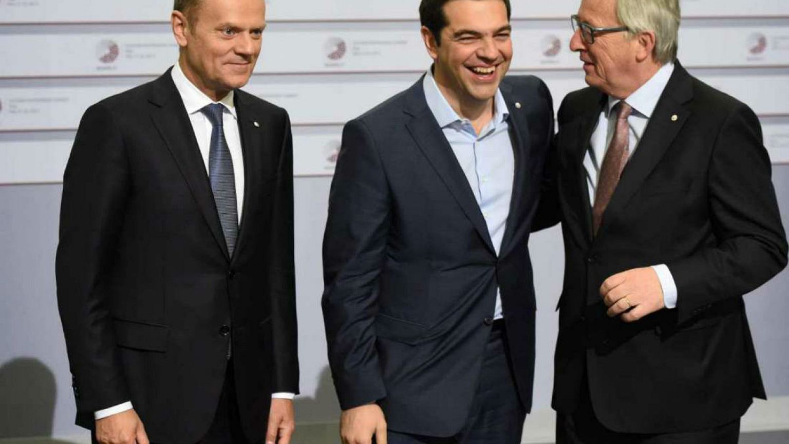 Αλ. Τσίπρας: «Το ευρωπαϊκό κεκτημένο να ισχύει για όλους» - Τι απαντά ο Γιούνκερ