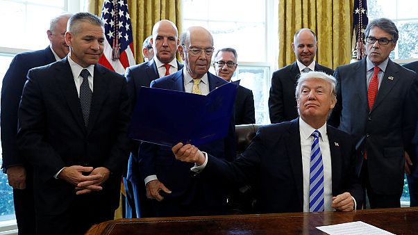Trump aprueba la construcción del oleoducto Keystone pese a la oposición de los ecologistas Trump aprueba la construcción del oleoducto Keystone pese a la oposición de los ecologistas