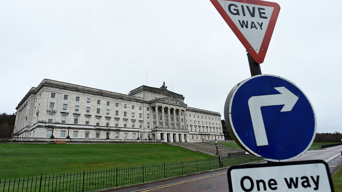 Irlande du Nord : unionistes et nationalistes dos à dos
