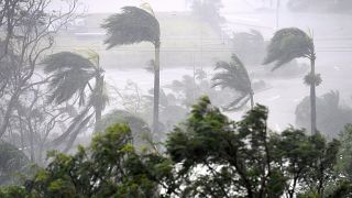 El ciclón Debbie golpea a Australia en el estado de Queensland