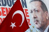 Germania, aperta un'inchiesta sul presunto spionaggio nei confronti della comunità turca