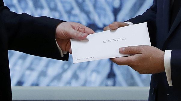 «Μας λείπετε ήδη, σας ευχαριστούμε και αντίο» λέει η ΕΕ στους Βρετανούς «Μας λείπετε ήδη, σας ευχαριστούμε και αντίο» λέει η ΕΕ στους Βρετανούς