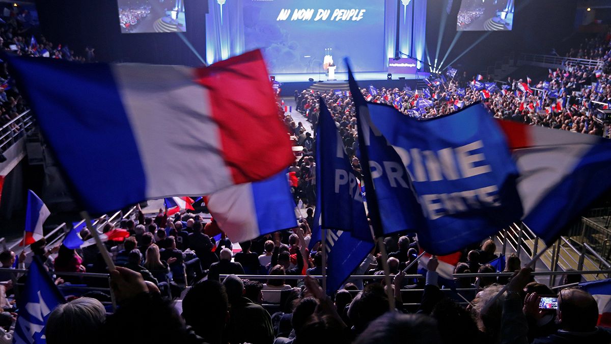چشمهای اروپا خیره به انتخابات فرانسه