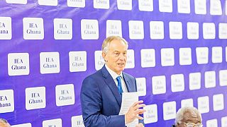 Afrique : " l'âge n'est pas important pour gouverner, l'expérience oui", affirme Tony Blair en visite au Ghana