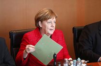 Merkel : d'abord négocier les conditions du Brexit, ensuite les relations UE-Royaume-Uni