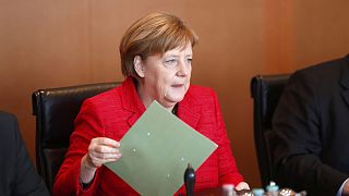 Merkel : d'abord négocier les conditions du Brexit, ensuite les relations UE-Royaume-Uni