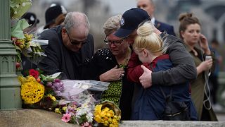 Un minuto de silencio en el puente de Westminster