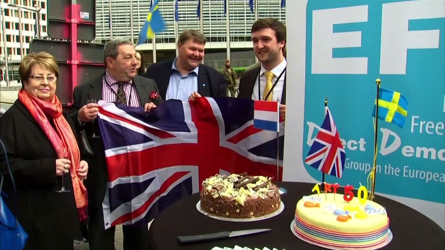 Britische Europaabgeordnete feiern Brexit