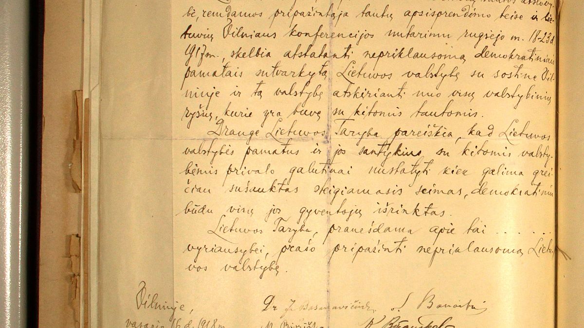 Professor finds long-lost Lithuanian declaration of independence
