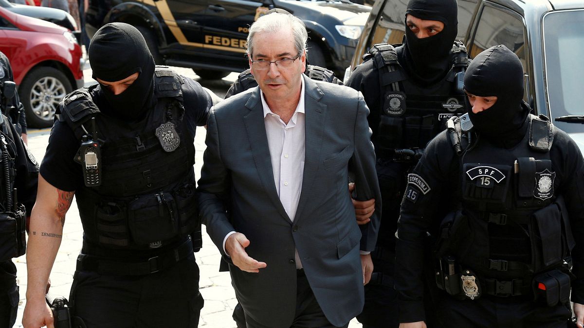 Бразилия: инициатор импичмента Руссеф, сам приговорен к тюремному сроку за коррупцию