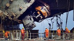 Unglücksschiff "Sewol" erreicht Hafen
