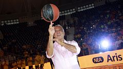 Ο Νίκος Γκάλης στο Hall of Fame