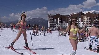 Du ski, en bikini!