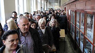 Sırbistan'da halk yeni cumhurbaşkanını belirlemek üzere sandık başında