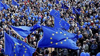 Pulse of Europe: 45.000 mit einem Appell an Frankreich