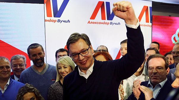 Sérvia: Ex-PM Alexsandar Vucic vence presidenciais à primeira volta Sérvia: Ex-PM Alexsandar Vucic vence presidenciais à primeira volta