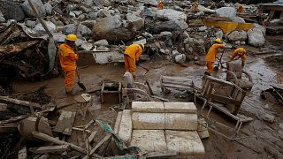 Death toll after mudslides in Colombia rises to more than 250