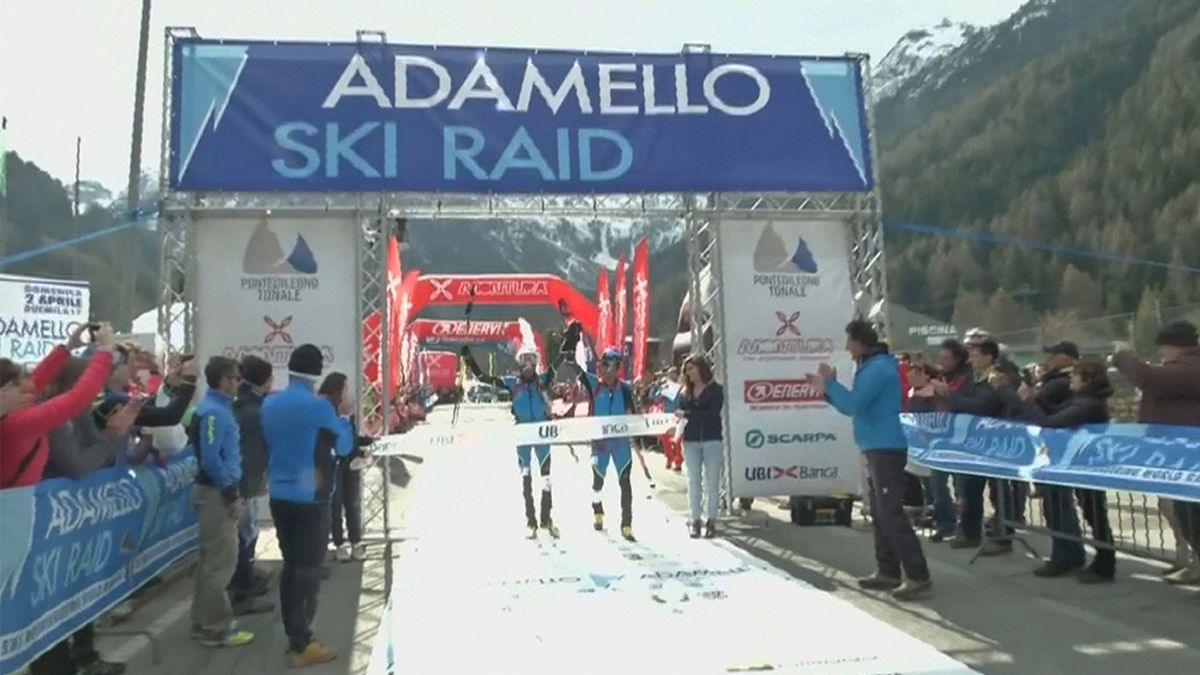 لينزي وايدالين يحققان الفوز مرة ثانية بسباق التزلج في اداميلو