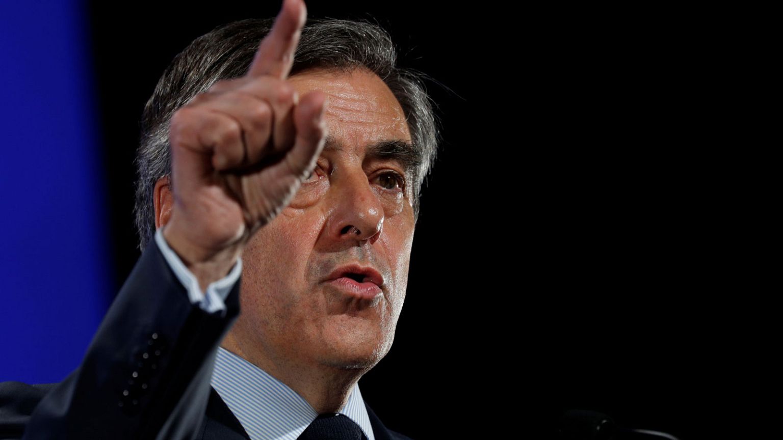 Indéboulonnable, le candidat de la droite a une idée fixe : redresser la France
