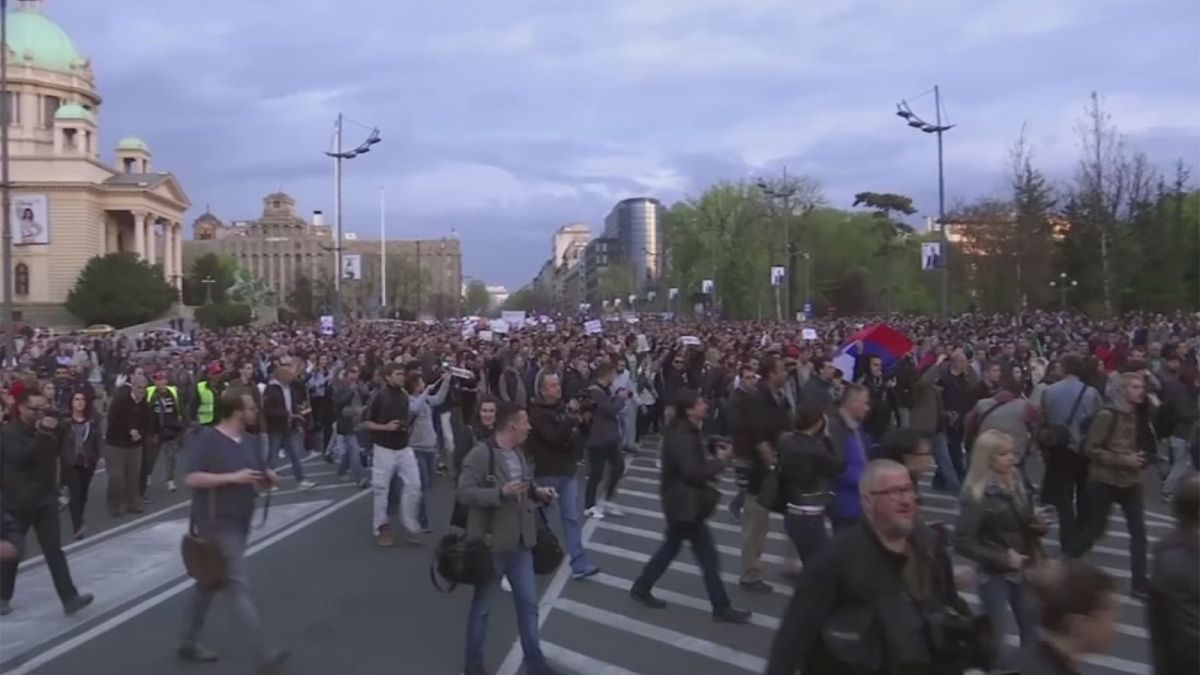 Hundreds protest in Belgrade over Vucic presidential win