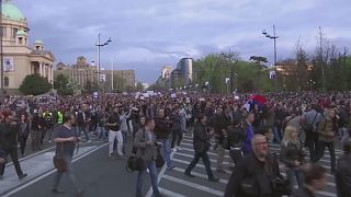 Gerade erst gewählt, schon Proteste gegen Serbiens neuen Präsidenten