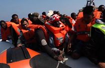 Rund 700 Menschen aus dem Mittelmeer gerettet